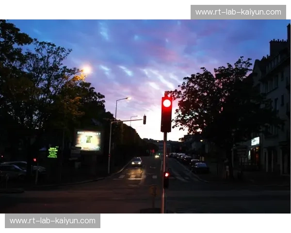 诺曼底风云变幻：卡昂与里尔，一场足球与历史的激情碰撞